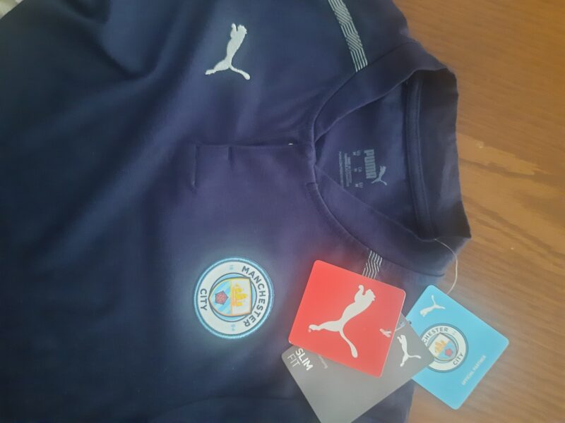 Official Manchester City T-shirt - Puma Size: M