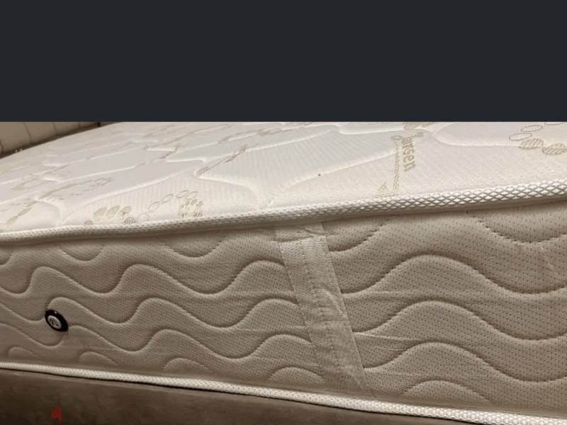 مرتبه يانسين الماني القطن اصلي ١٢٠ متر ارتفاع ٢٦ سم