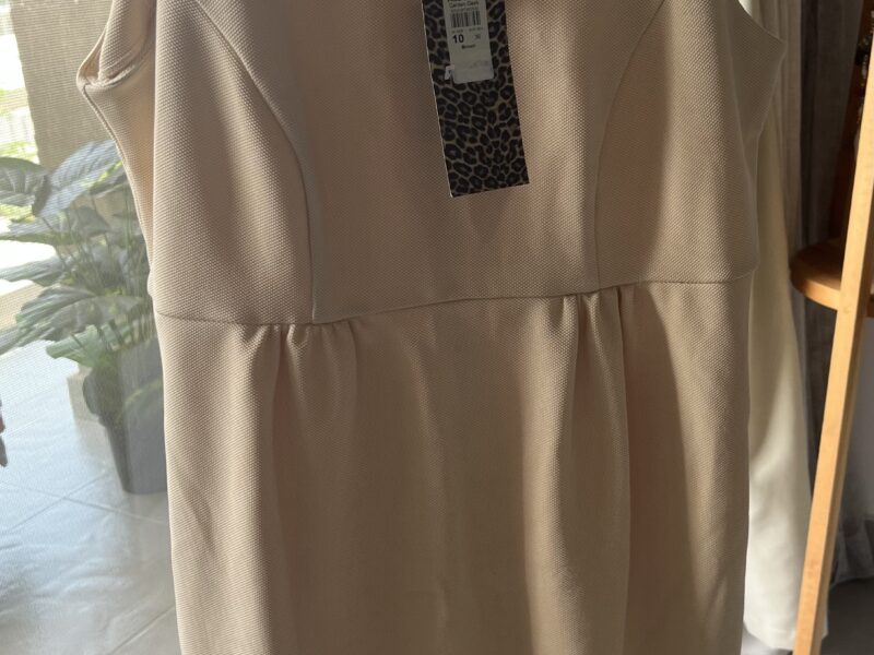 Used dresses like brand new- imported from USA