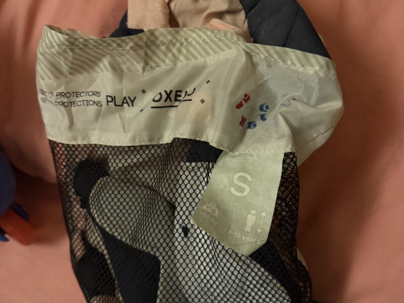 Skate equipments shoes- safety knees Hans elbow - helmet